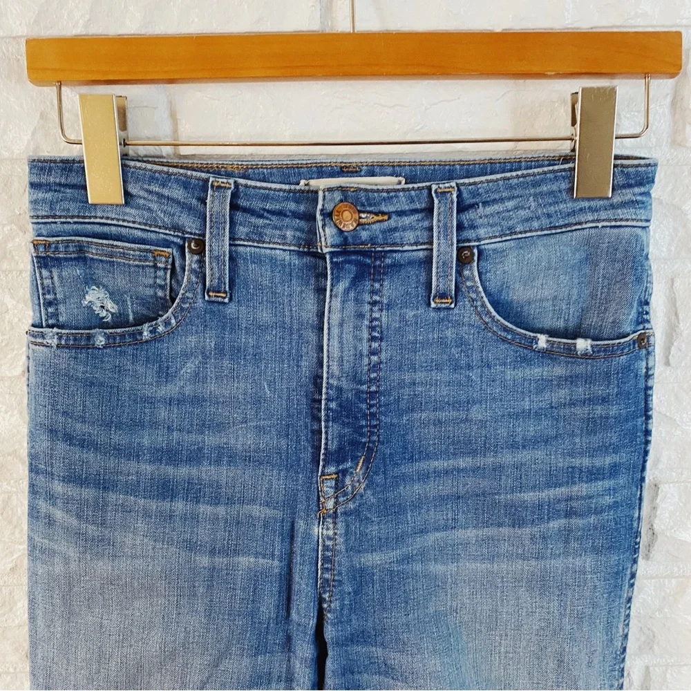 Madewell Curvy High-Rise Skinny Jeans - Picture 2 of 6